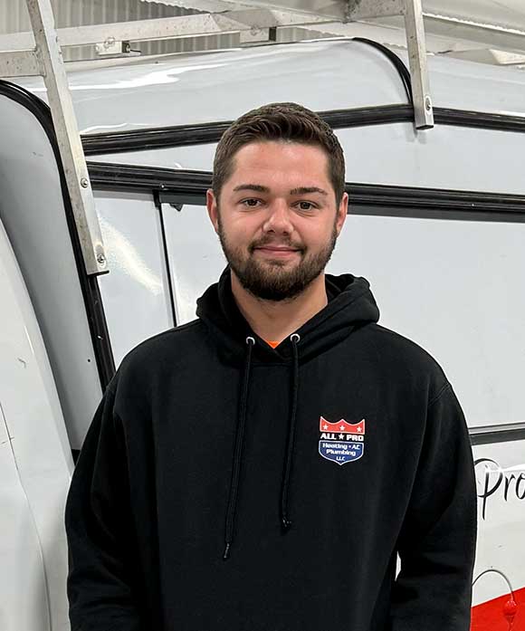 Austyn Hollenbeck – Plumbing/Shop Technician